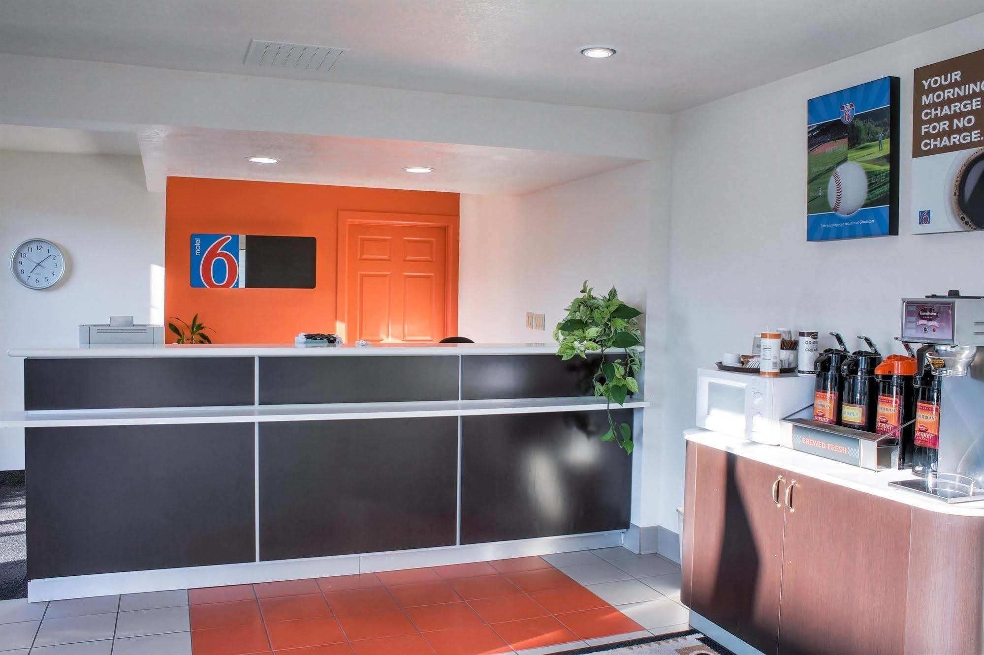 Motel 6-Bishop, Ca Kültér fotó