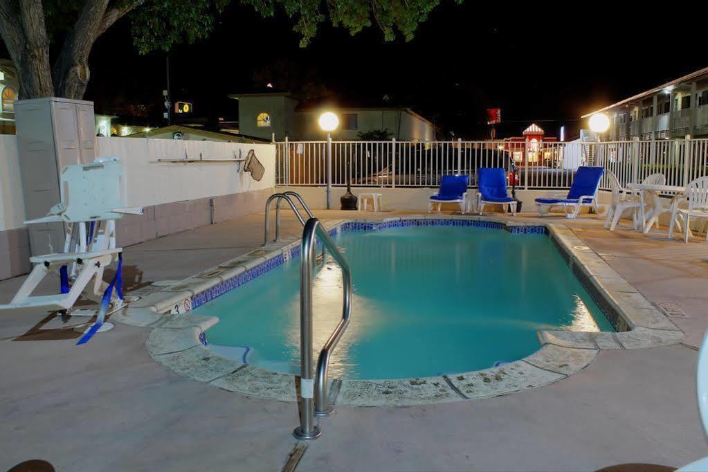 Motel 6-Bishop, Ca Kültér fotó